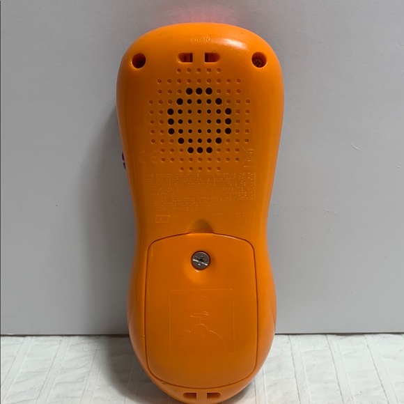 Click & Count Remote - Electronic Toy by VTech - Music, Counting, Lights - Picture 7 of 16